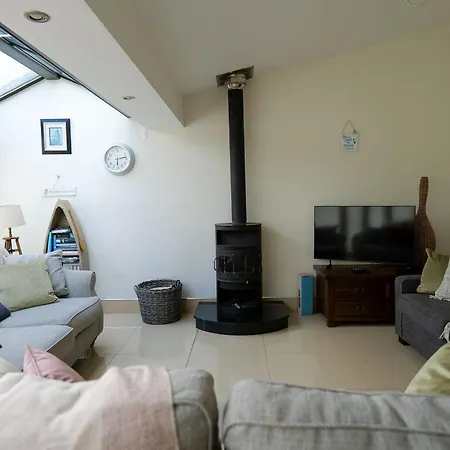 Atlantic View Retreat *