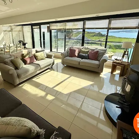 Two Bedroom House By Travel Lets Self Catering With Atlantic View * داونيغس