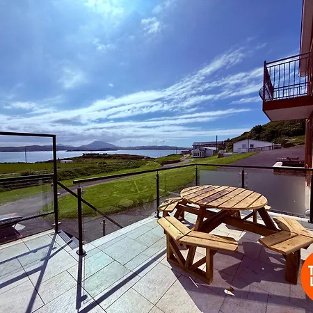 Two Bedroom House By Travel Lets Self Catering With Atlantic View 別荘 *