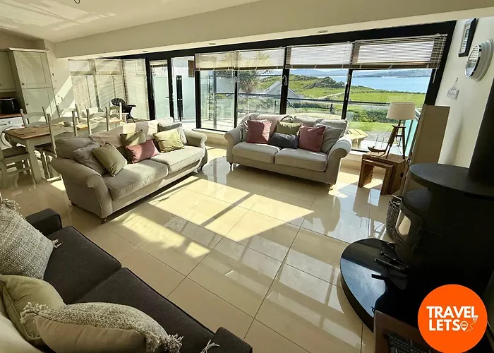 Atlantic View Retreat * Downings